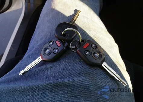 2016 Subaru Impreza 2.0I Premium из США, поврежденный, VIN JF1GJAB66GH008270